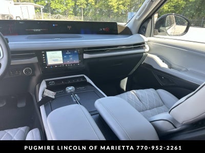 2026 Lincoln Navigator L Black Label