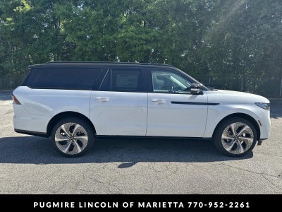 2026 Lincoln Navigator L Black Label