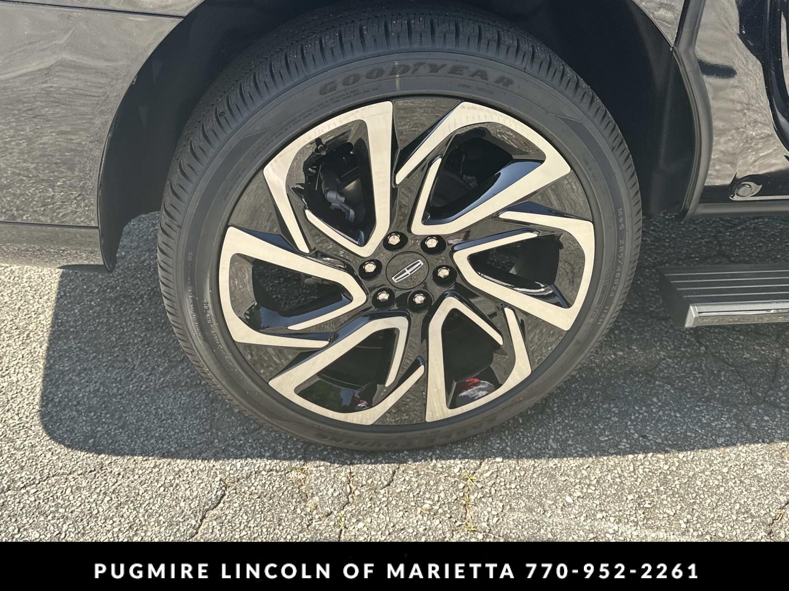 2026 Lincoln Navigator L Black Label