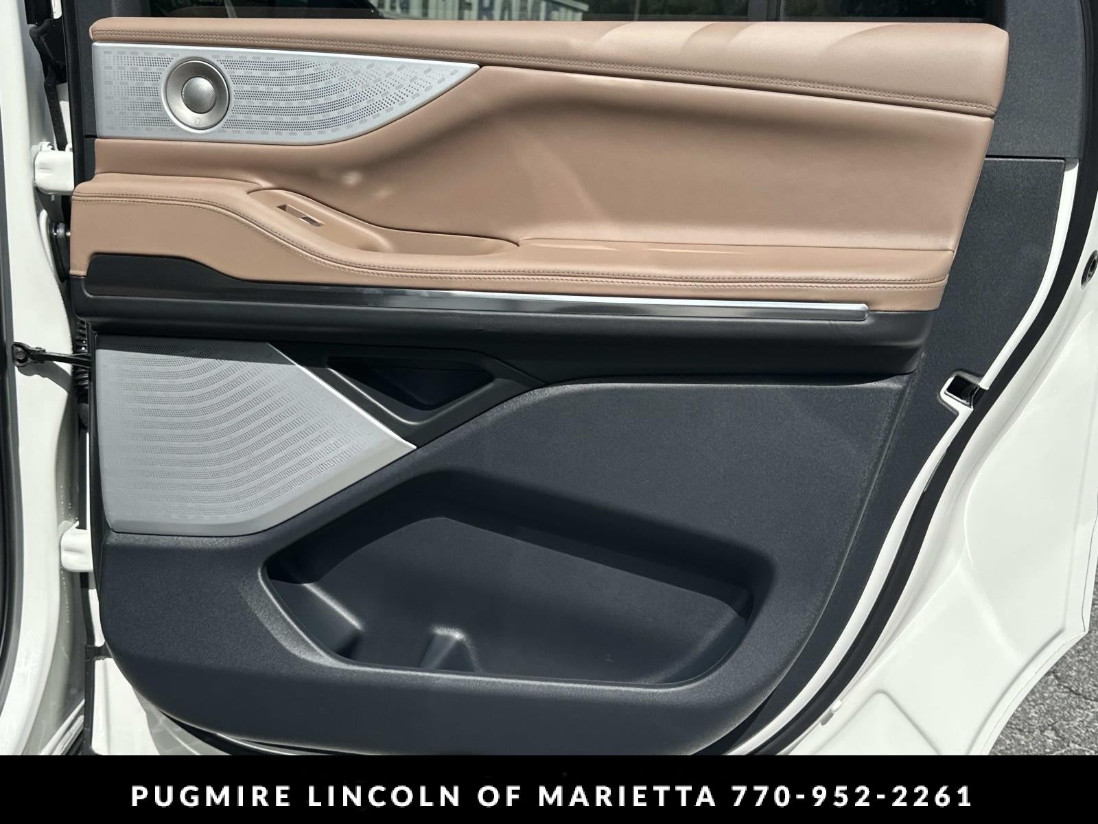 2026 Lincoln Navigator L Black Label