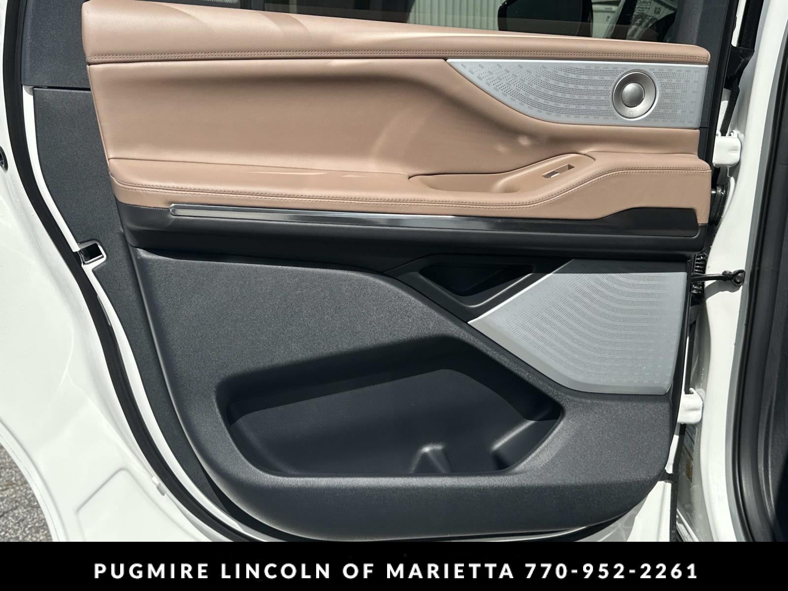 2026 Lincoln Navigator L Black Label