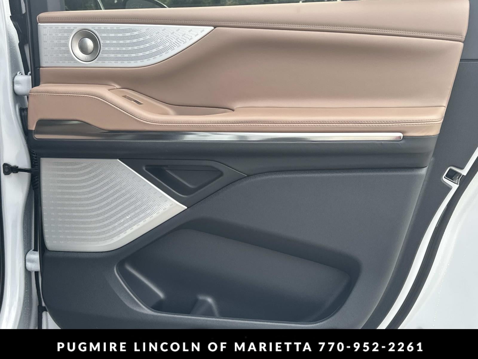 2026 Lincoln Navigator L Black Label