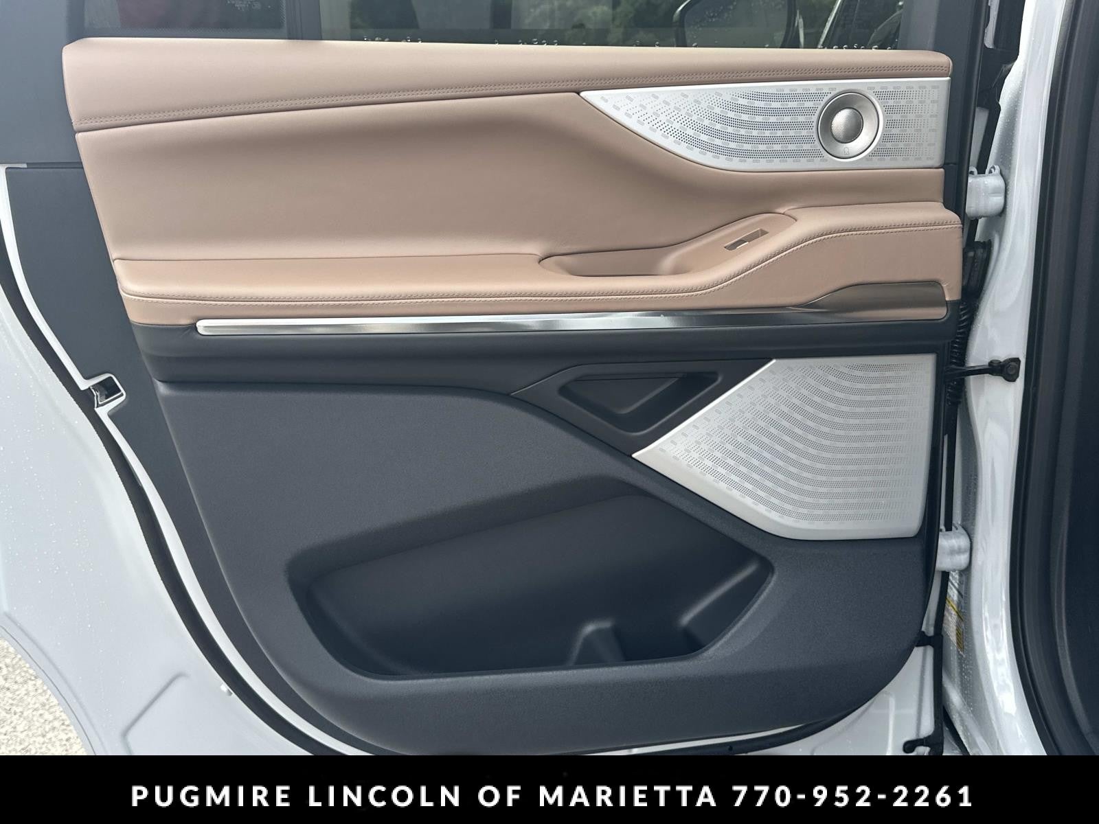 2026 Lincoln Navigator L Black Label
