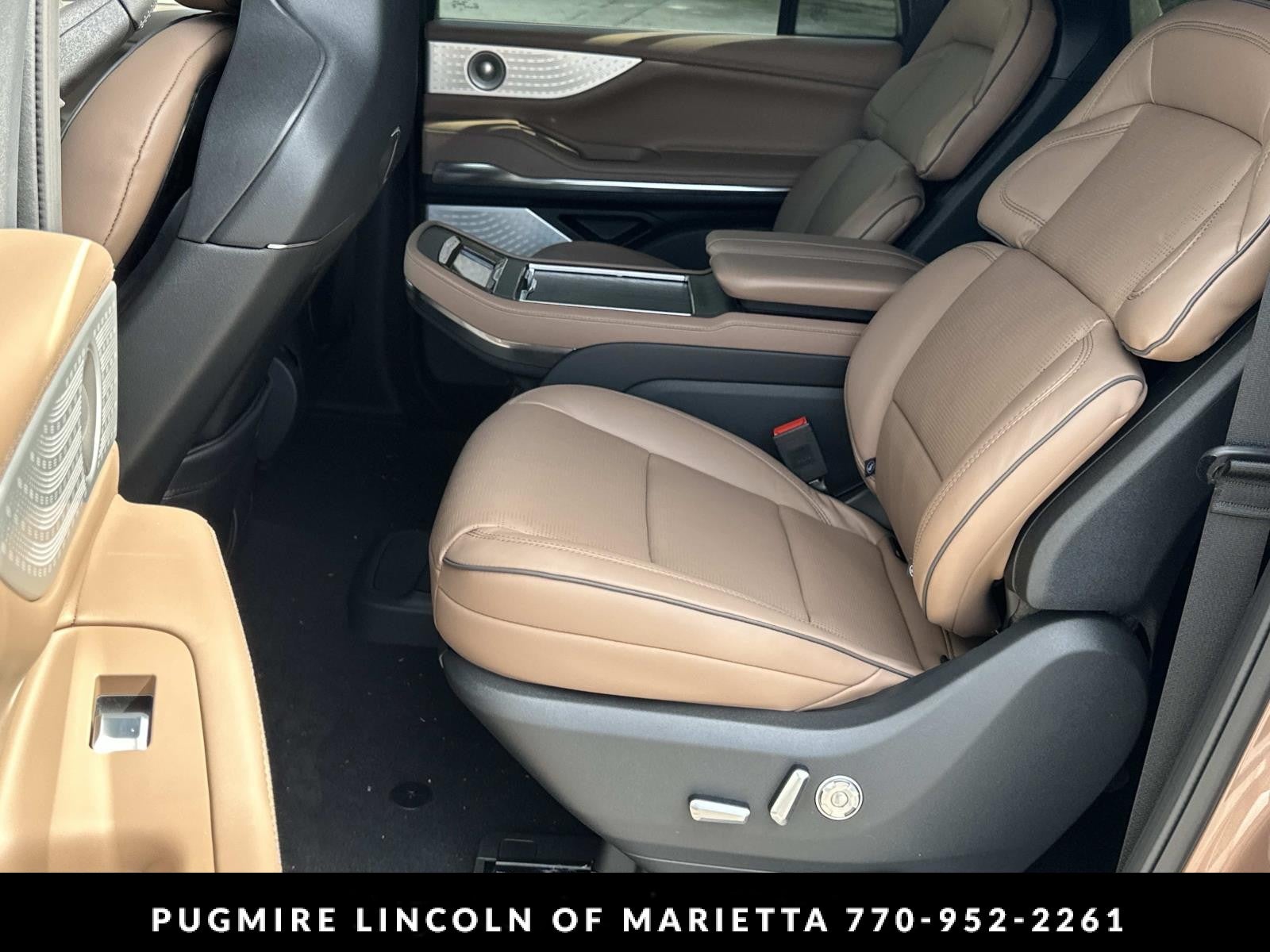 2026 Lincoln Navigator L Black Label