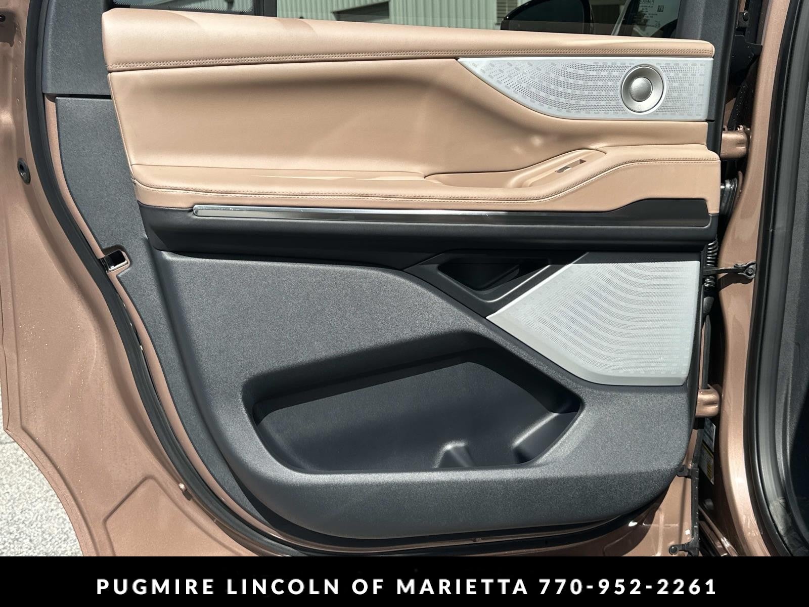 2026 Lincoln Navigator L Black Label