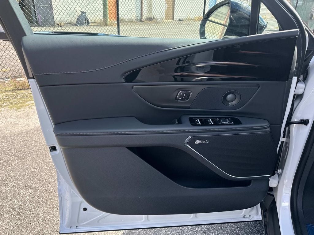 2025 Lincoln Nautilus Premiere