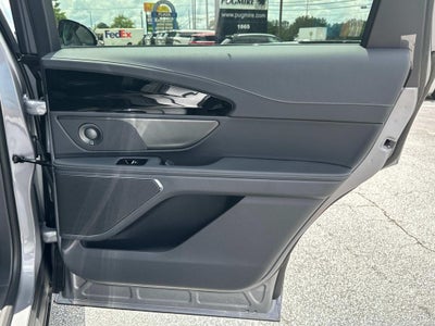 2025 Lincoln Nautilus Reserve