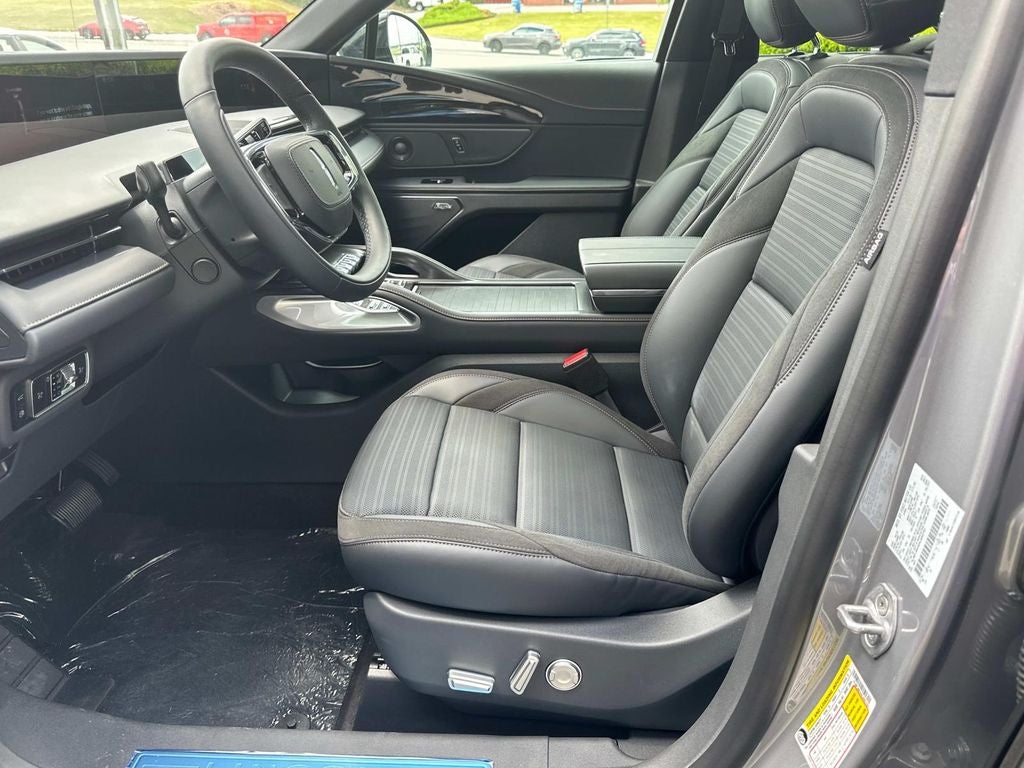 2025 Lincoln Nautilus Reserve