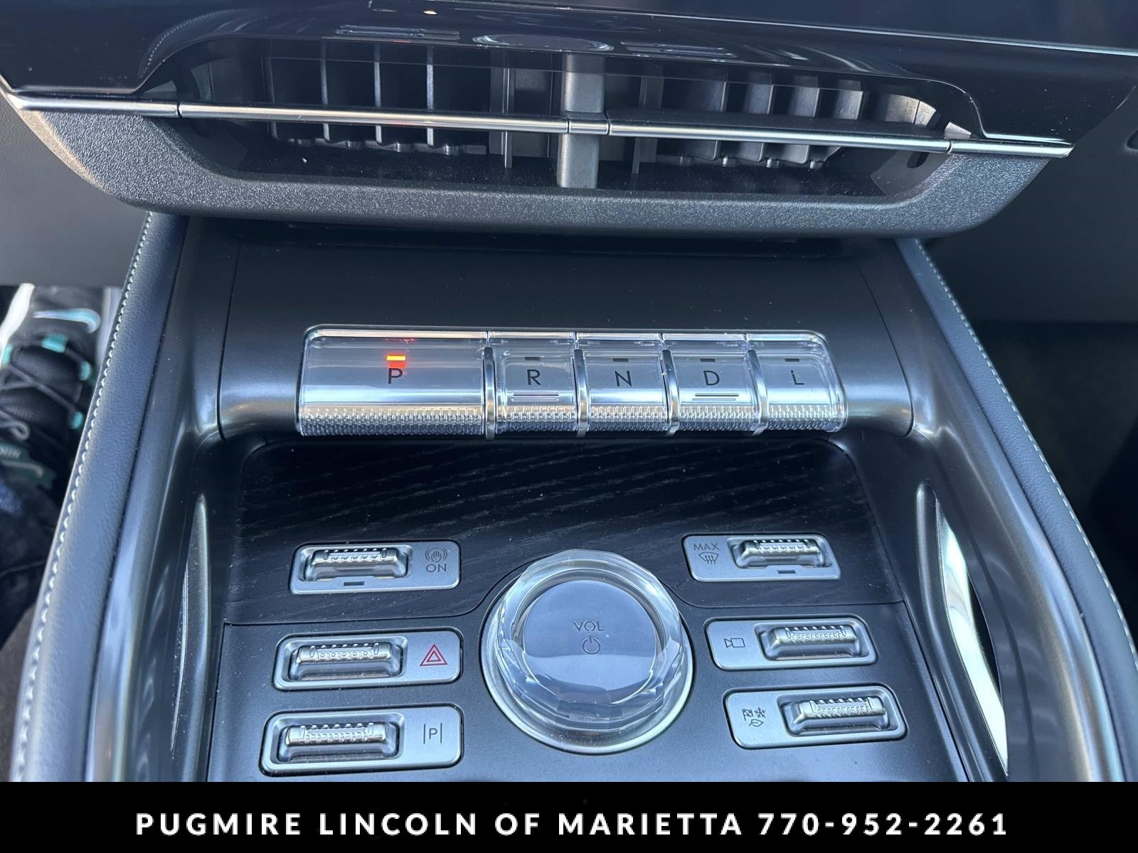 2024 Lincoln Nautilus Reserve