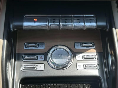 2025 Lincoln Nautilus Reserve