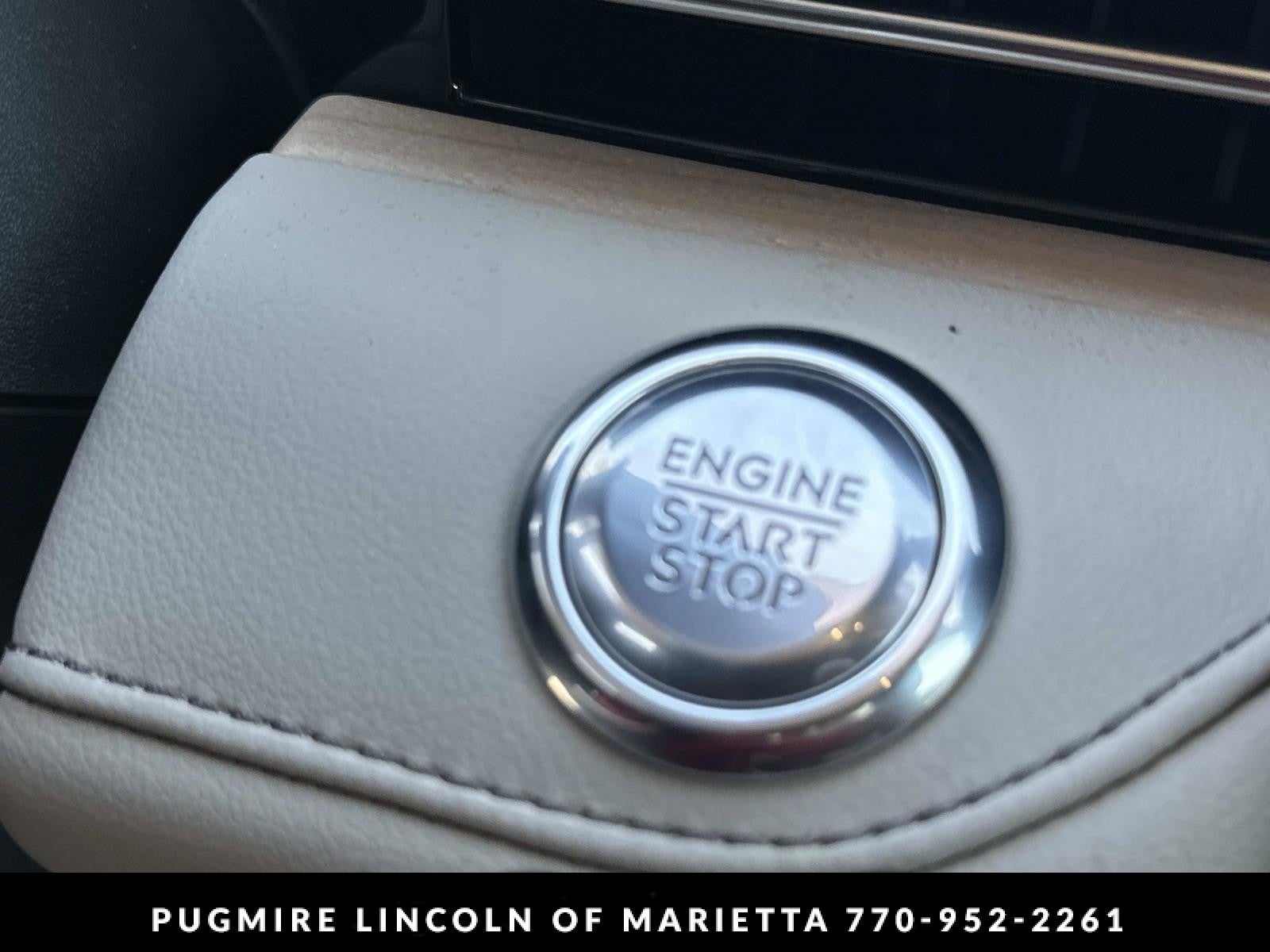 2025 Lincoln Nautilus Reserve