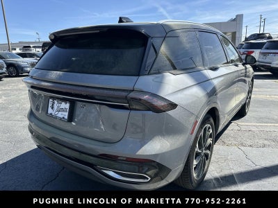 2025 Lincoln Nautilus Reserve