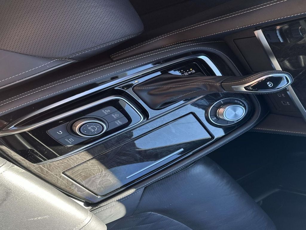2024 INFINITI QX80 Sensory
