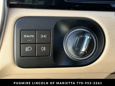 2022 Porsche Cayenne Base