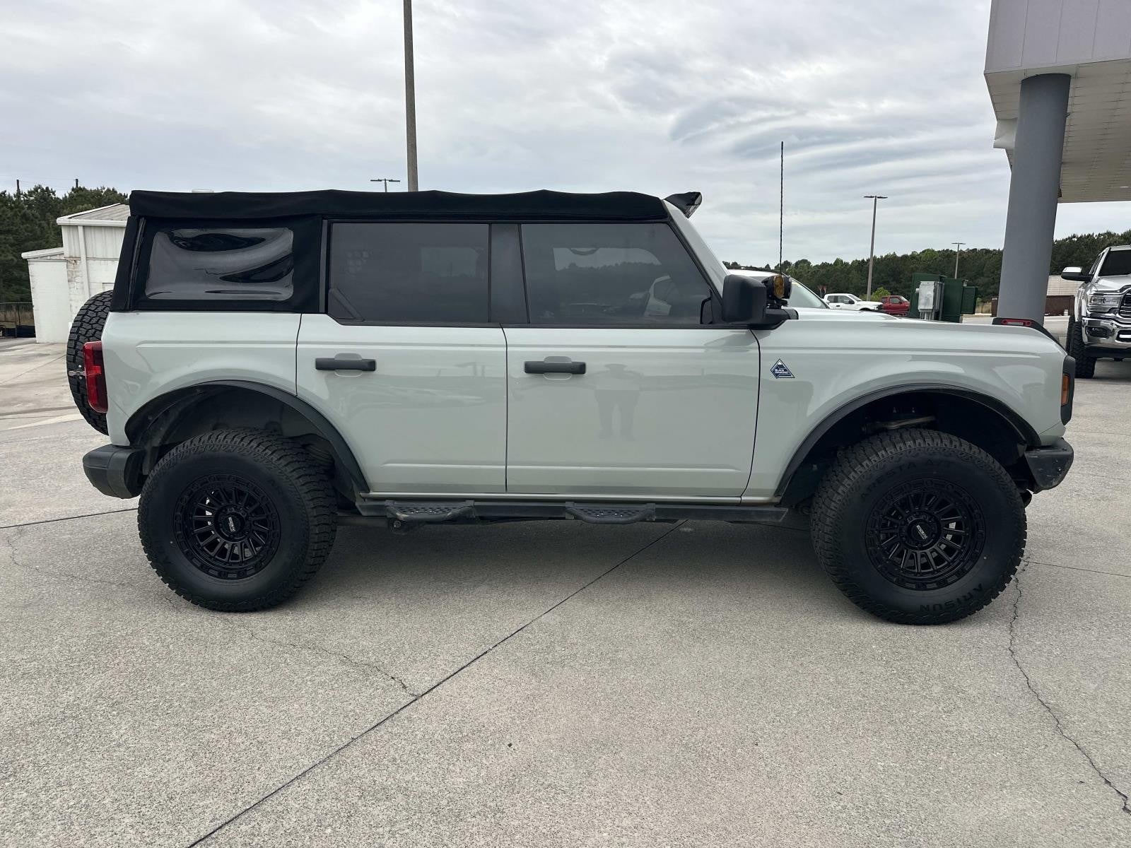 2021 Ford Bronco BLACK DIAMOND 4 DOOR 4X4