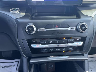 2020 Ford Explorer EXPLORER XLT