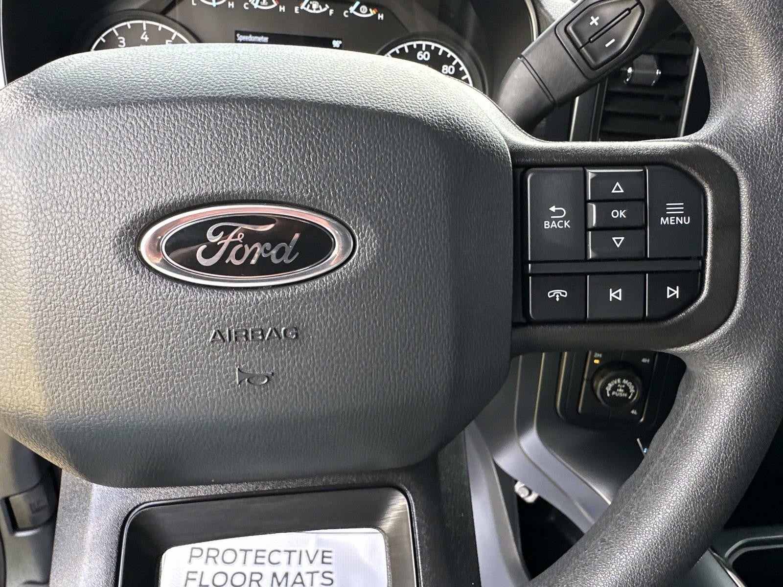 2023 Ford F-150 COYOTE 5.0 XL 4WD SUPERCREW 5.5' BOX