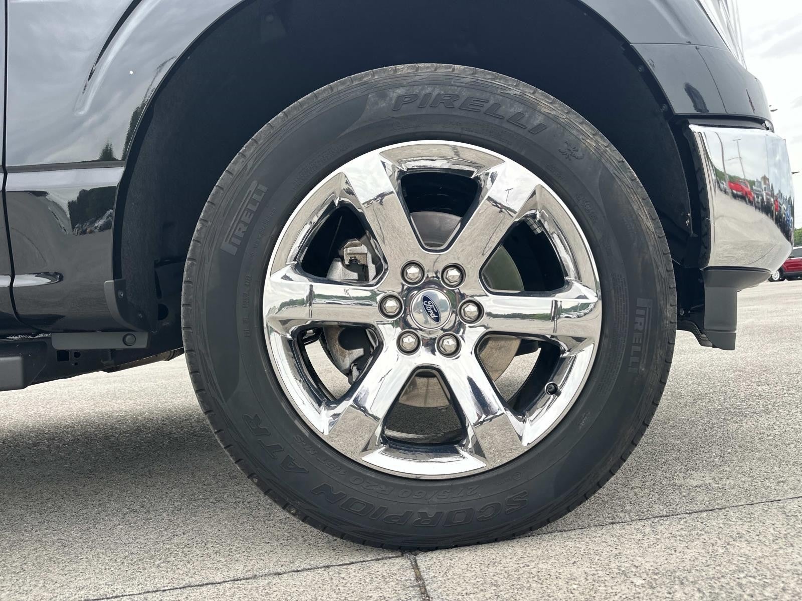 2023 Ford F-150 LARIAT 4WD SUPERCREW 5.5'