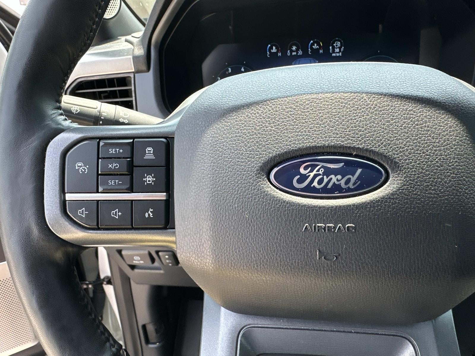 2024 Ford F-150 CREW CAB