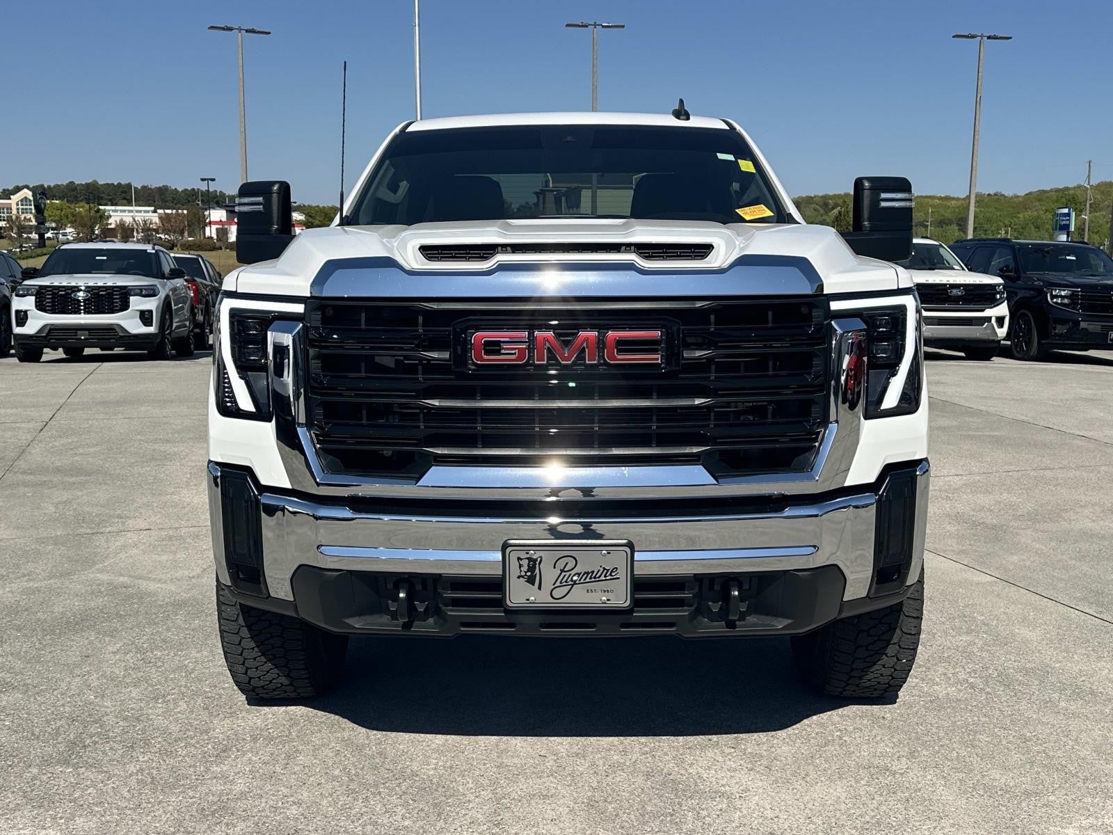 2024 GMC Sierra 2500HD Pro