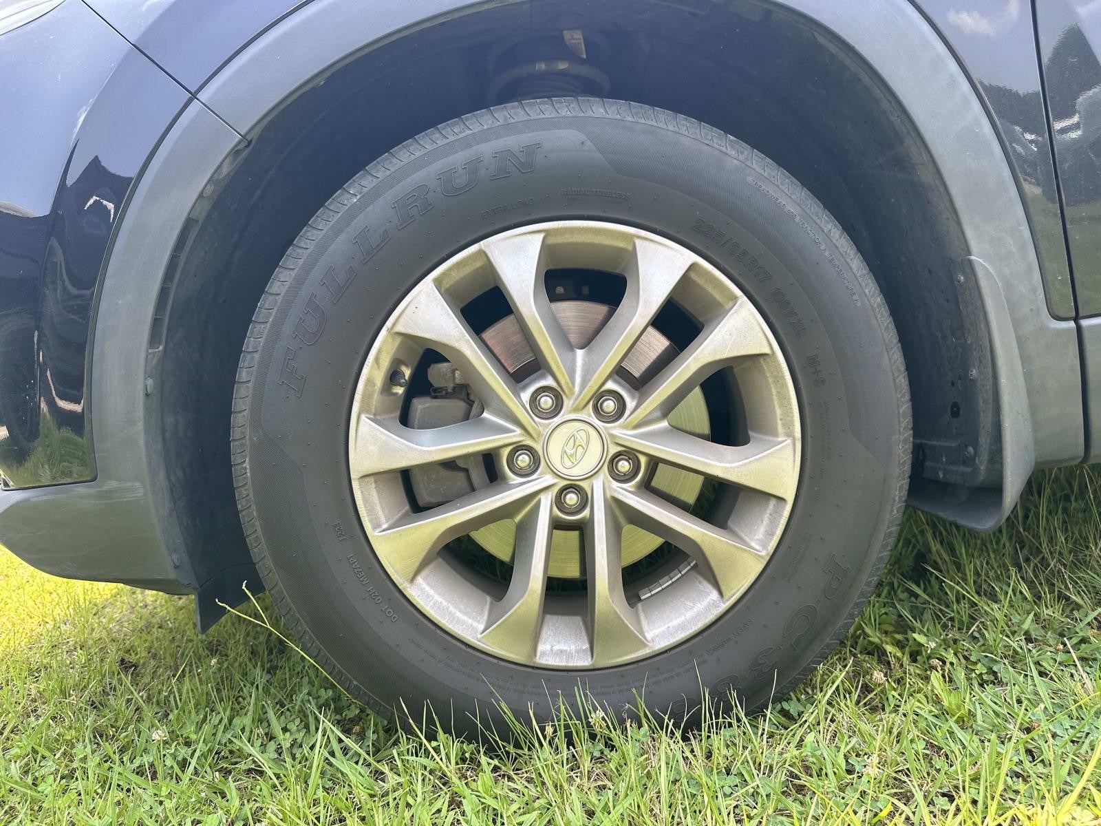 2019 Hyundai Santa Fe SE