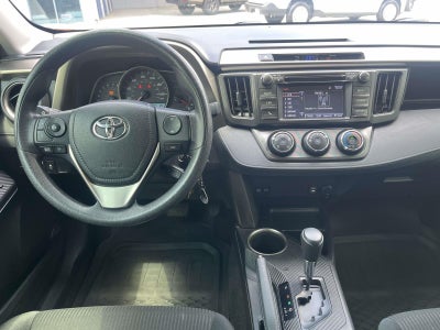 2015 Toyota RAV4 FWD 4DR LE
