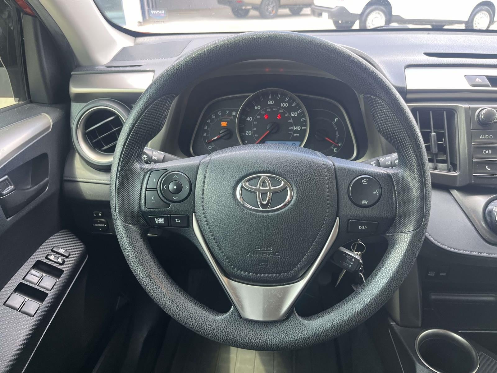 2015 Toyota RAV4 FWD 4DR LE