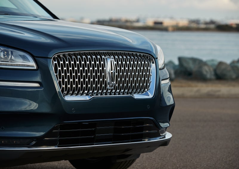 The grille of a 2022 Lincoln Corsair is shown | Pugmire Lincoln of Marietta in Marietta GA