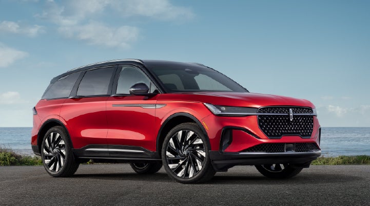 A 2025 Lincoln Nautilus® Reserve model is shown with the stylish available Jet Appearance Package. | Pugmire Lincoln of Marietta in Marietta GA