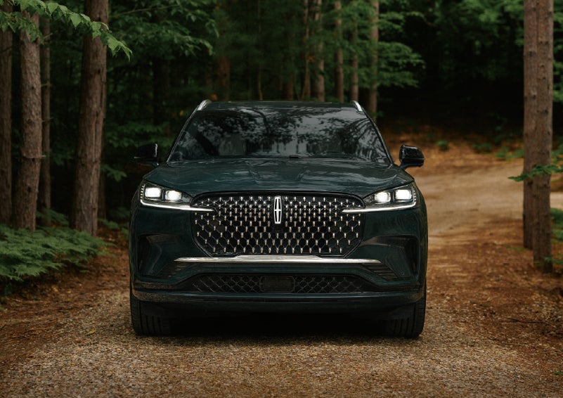 The front grille of a 2027 Lincoln Aviator® Black Label™ SUV is shown. | Pugmire Lincoln of Marietta in Marietta GA
