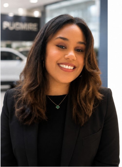 Zeinab Chanet-Pelham